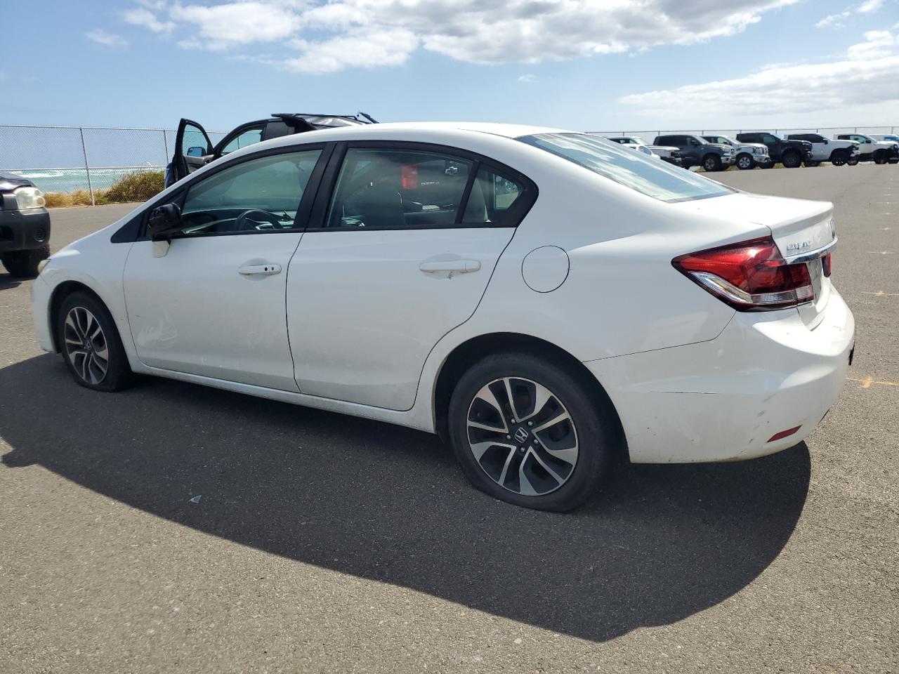 2HGFB2F83FH518834 2015 Honda Civic Ex