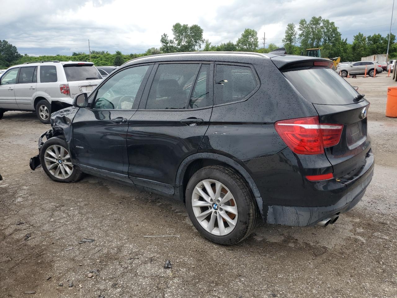 VIN 5UXWX9C57G0D84596 2016 BMW X3 no.2