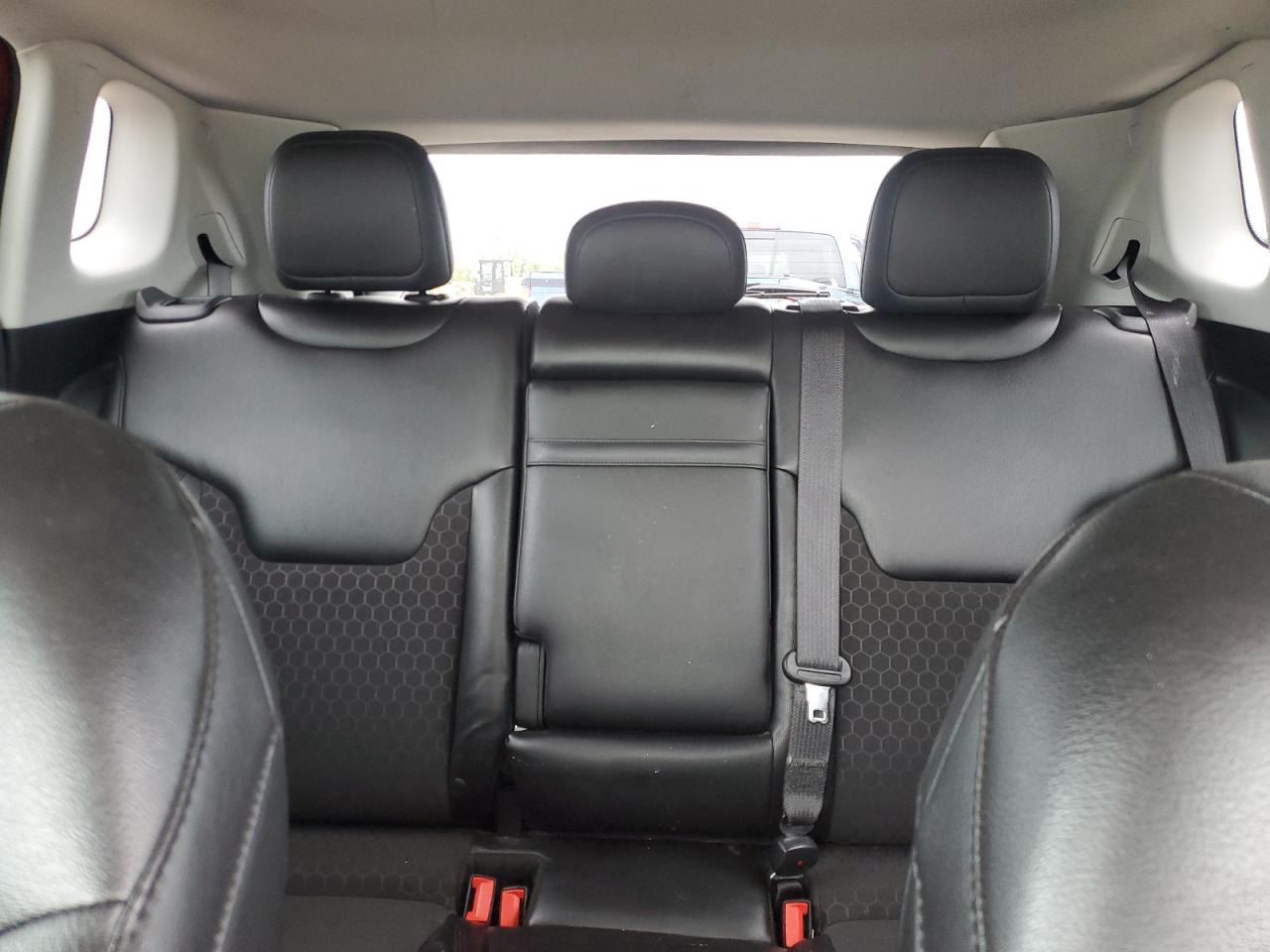 2018 Jeep Compass Latitude VIN: 3C4NJCBB6JT300214 Lot: 64671794