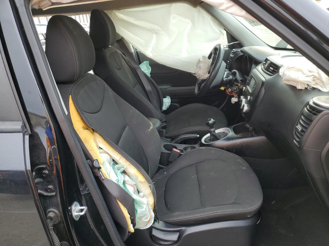 2016 Kia Soul VIN: KNDJN2A21G7383630 Lot: 63168344