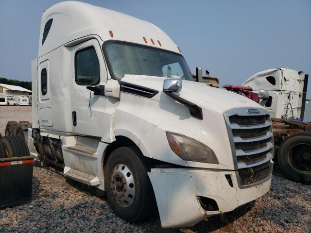 2020 Freightliner Cascadia 126 