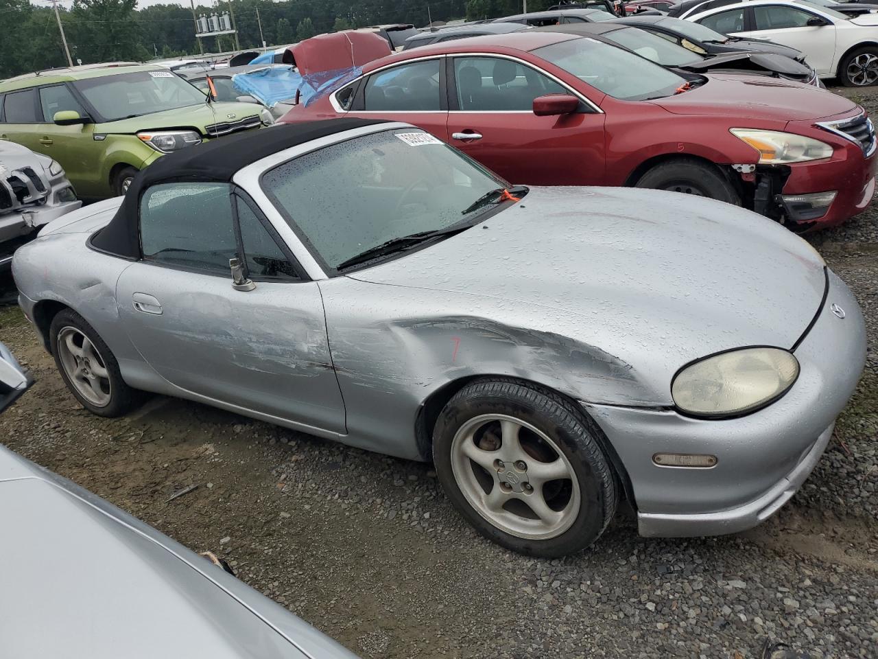 1999 Mazda Mx-5 Miata VIN: JM1NB3530X0120198 Lot: 63921274