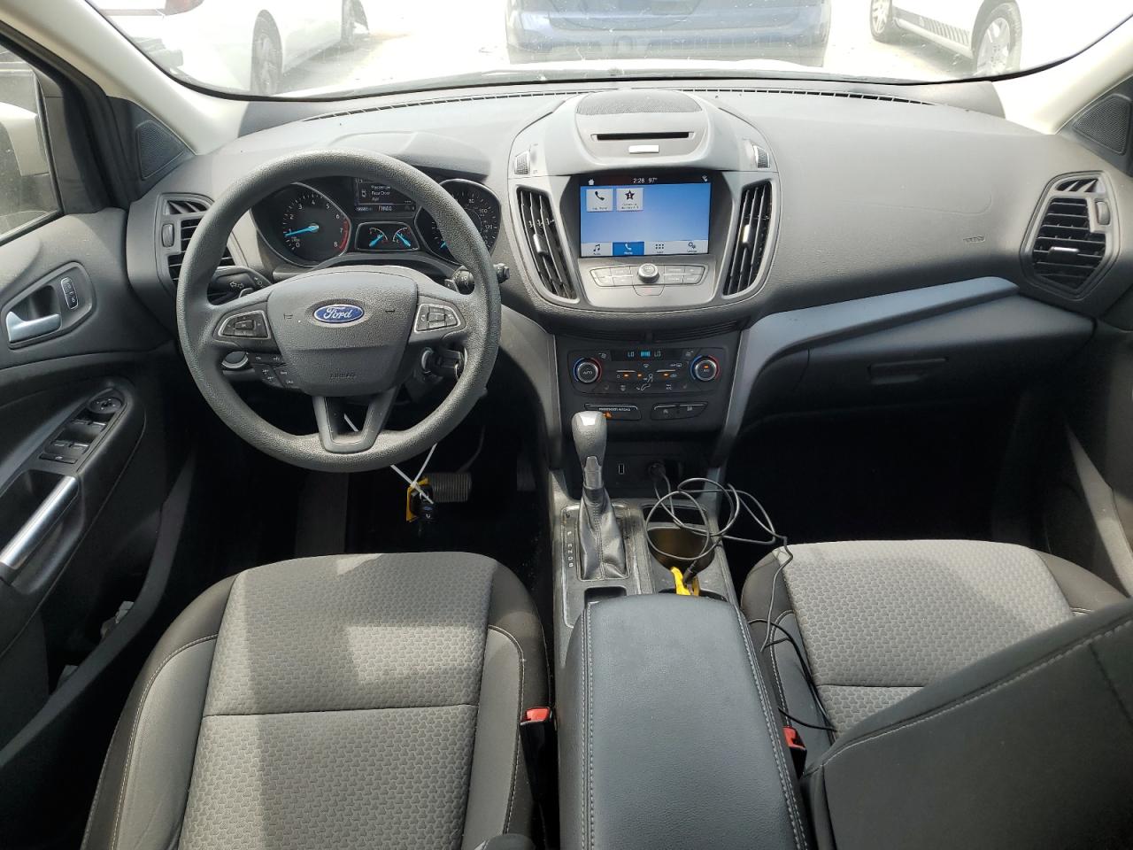 2017 Ford Escape Se VIN: 1FMCU0GD5HUC48013 Lot: 64906034