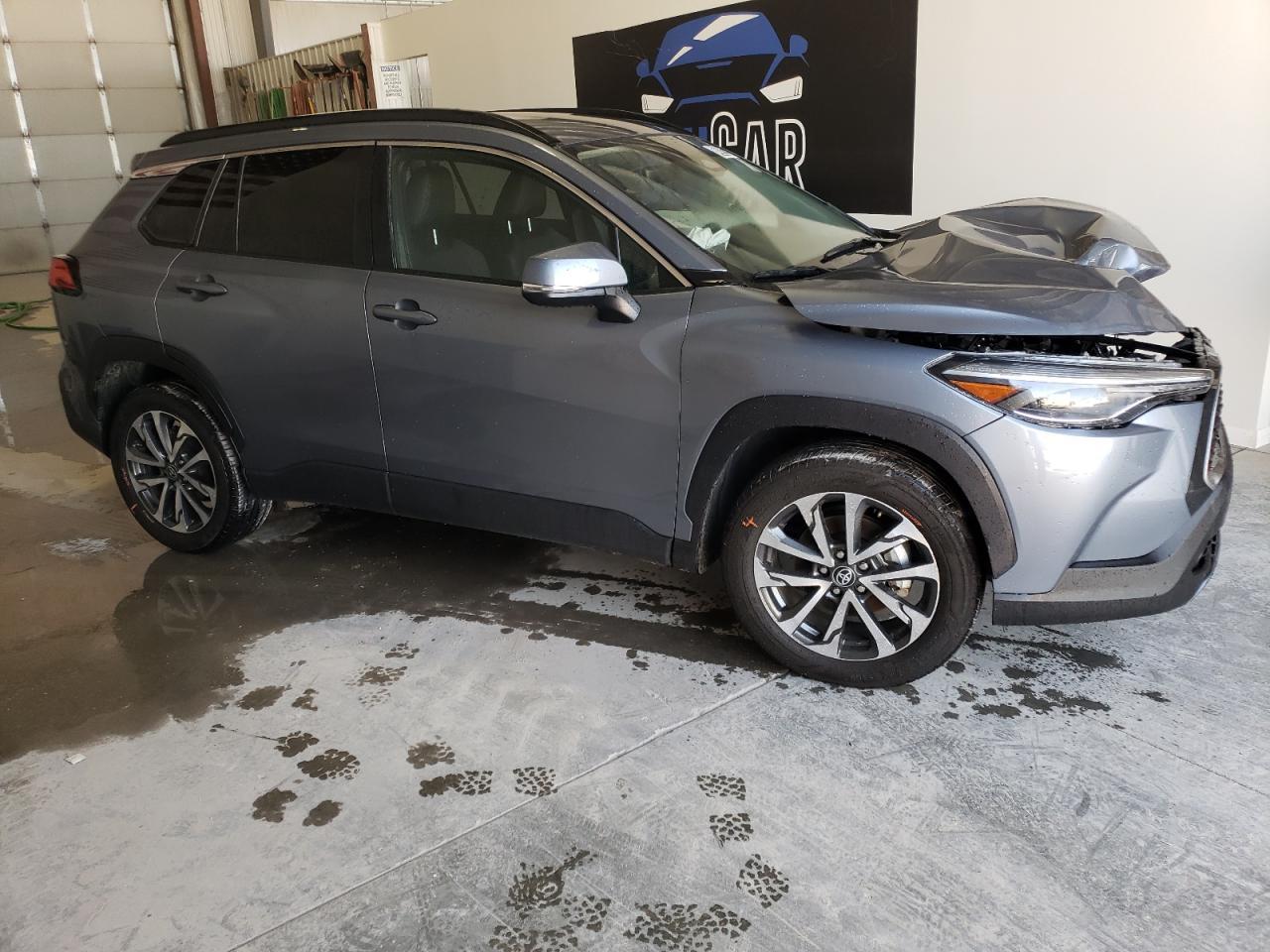 2023 Toyota Corolla Cross Xle VIN: 7MUEAABG7PV057456 Lot: 64848134