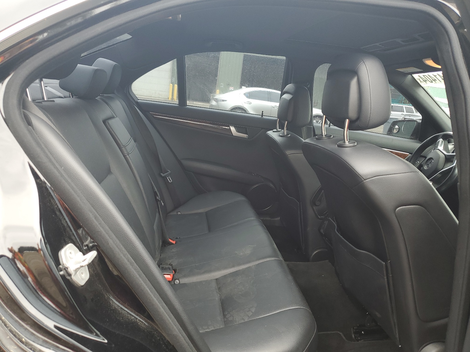 WDDGF8BB9CA642182 2012 Mercedes-Benz C 300 4Matic