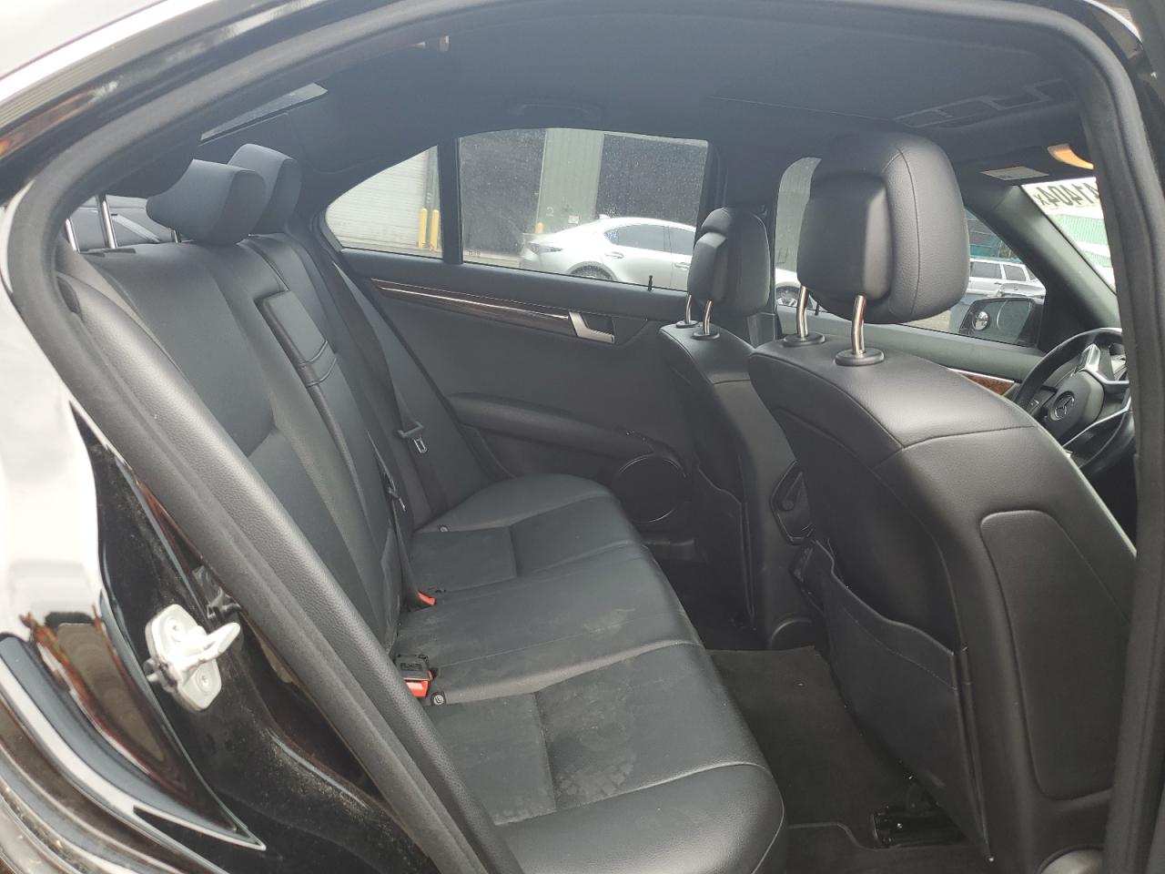 2012 Mercedes-Benz C 300 4Matic VIN: WDDGF8BB9CA642182 Lot: 65441404