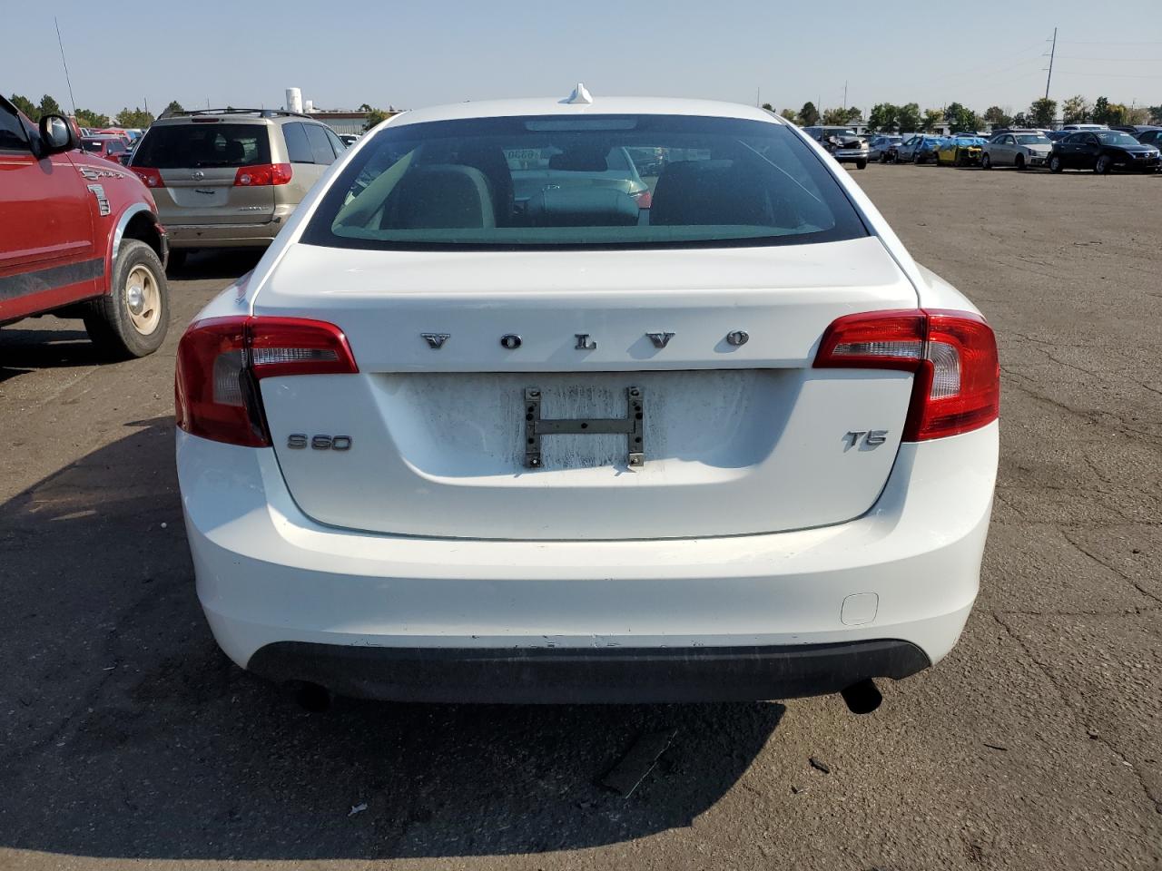 2012 Volvo S60 T5 VIN: YV1622FS6C2046296 Lot: 63303304