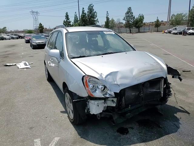 2009 Kia Rondo Base VIN: KNAFG529X97276282 Lot: 64433214