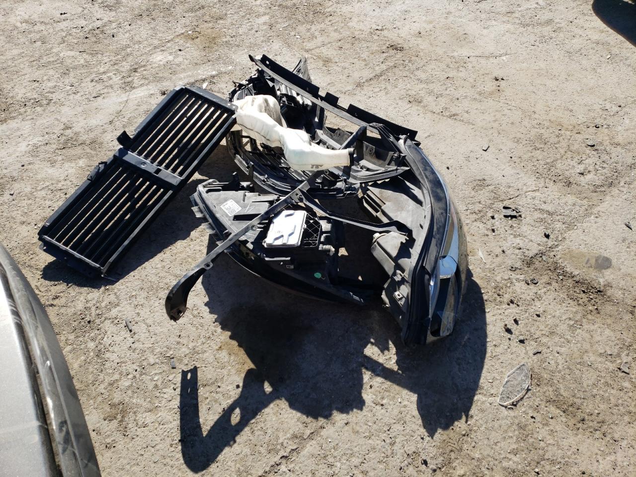 2018 Chevrolet Equinox Premier VIN: 3GNAXXEU6JS547800 Lot: 63857094