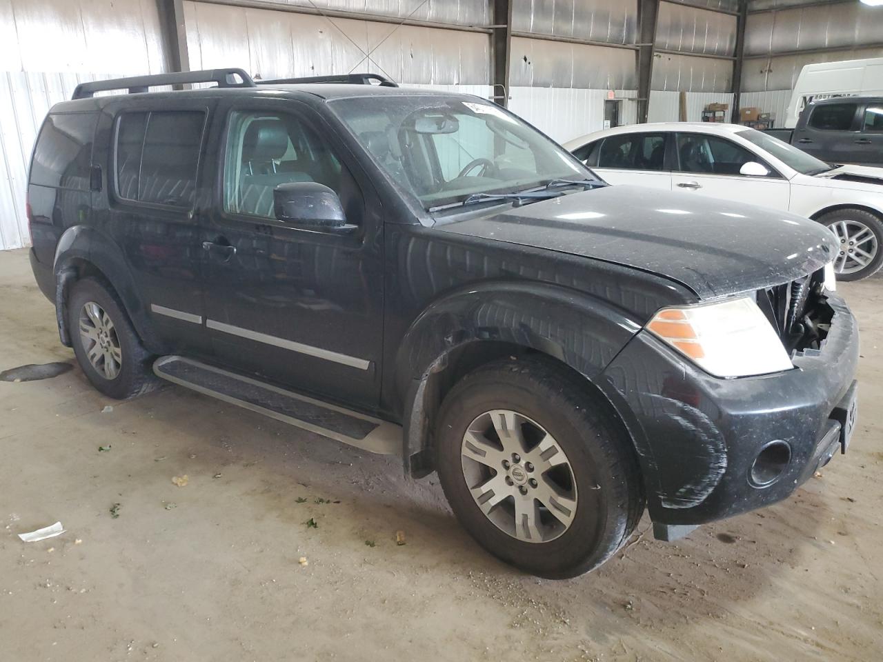 2011 Nissan Pathfinder - Image 4