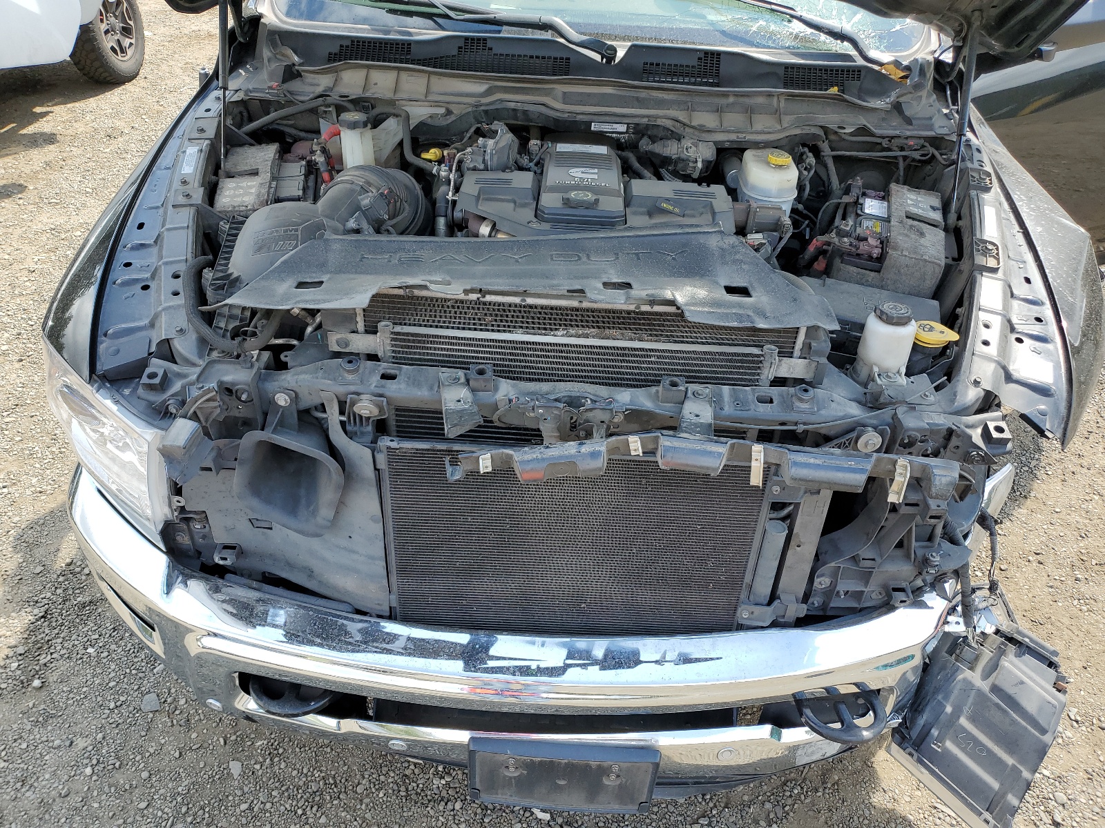 3C63R3EL9JG345975 2018 Ram 3500 Laramie