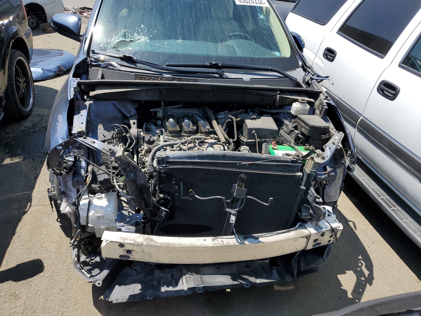 5TDBKRFH5GS354916 2016 Toyota Highlander Le