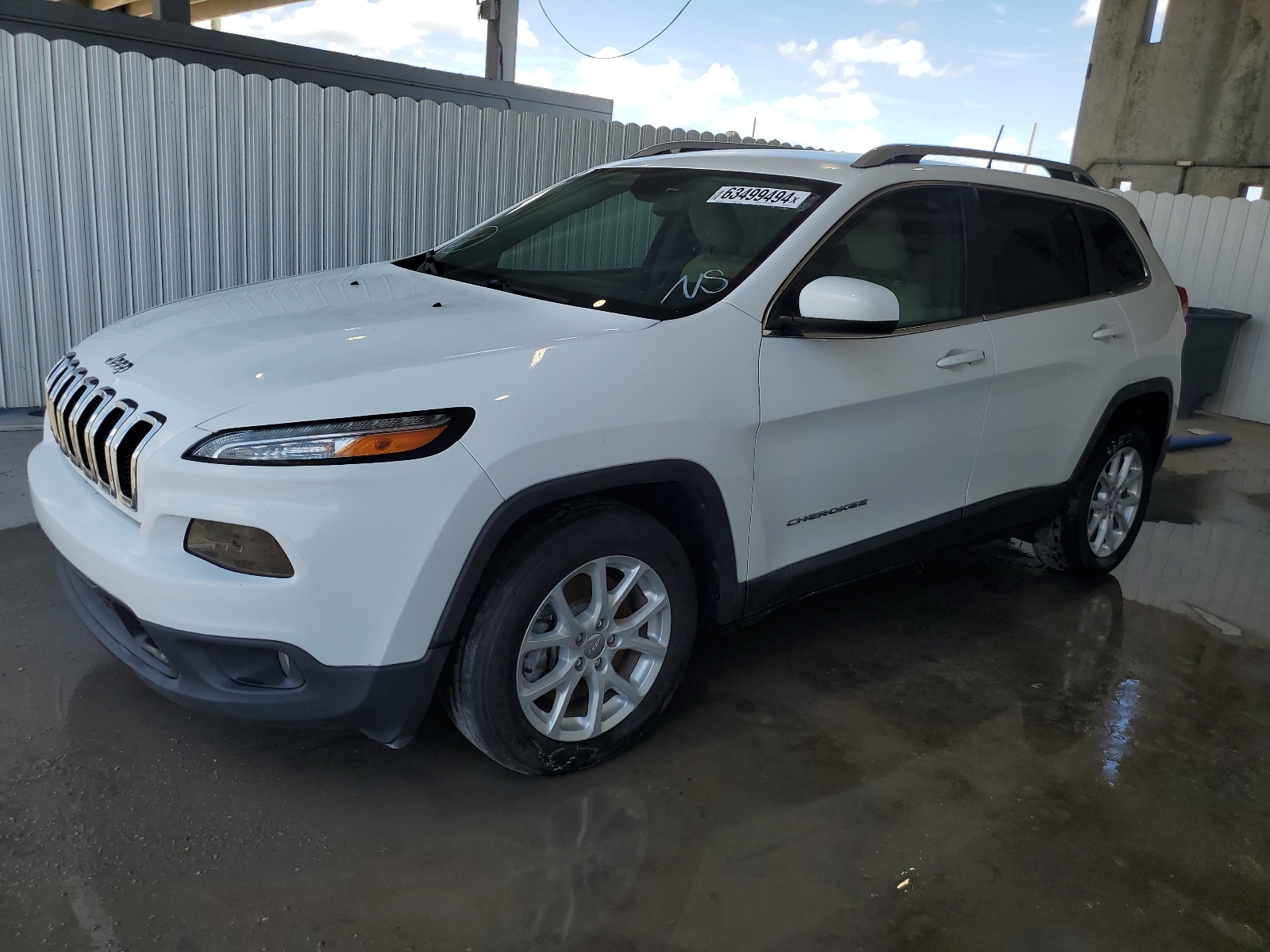 2018 Jeep Cherokee Latitude vin: 1C4PJLCX6JD524737