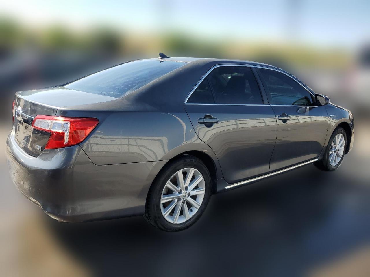 2012 Toyota Camry - Image 3