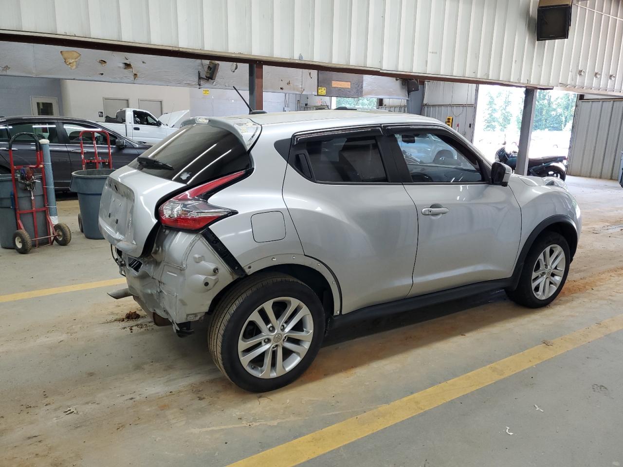 2015 Nissan Juke S VIN: JN8AF5MV8FT552654 Lot: 64931384