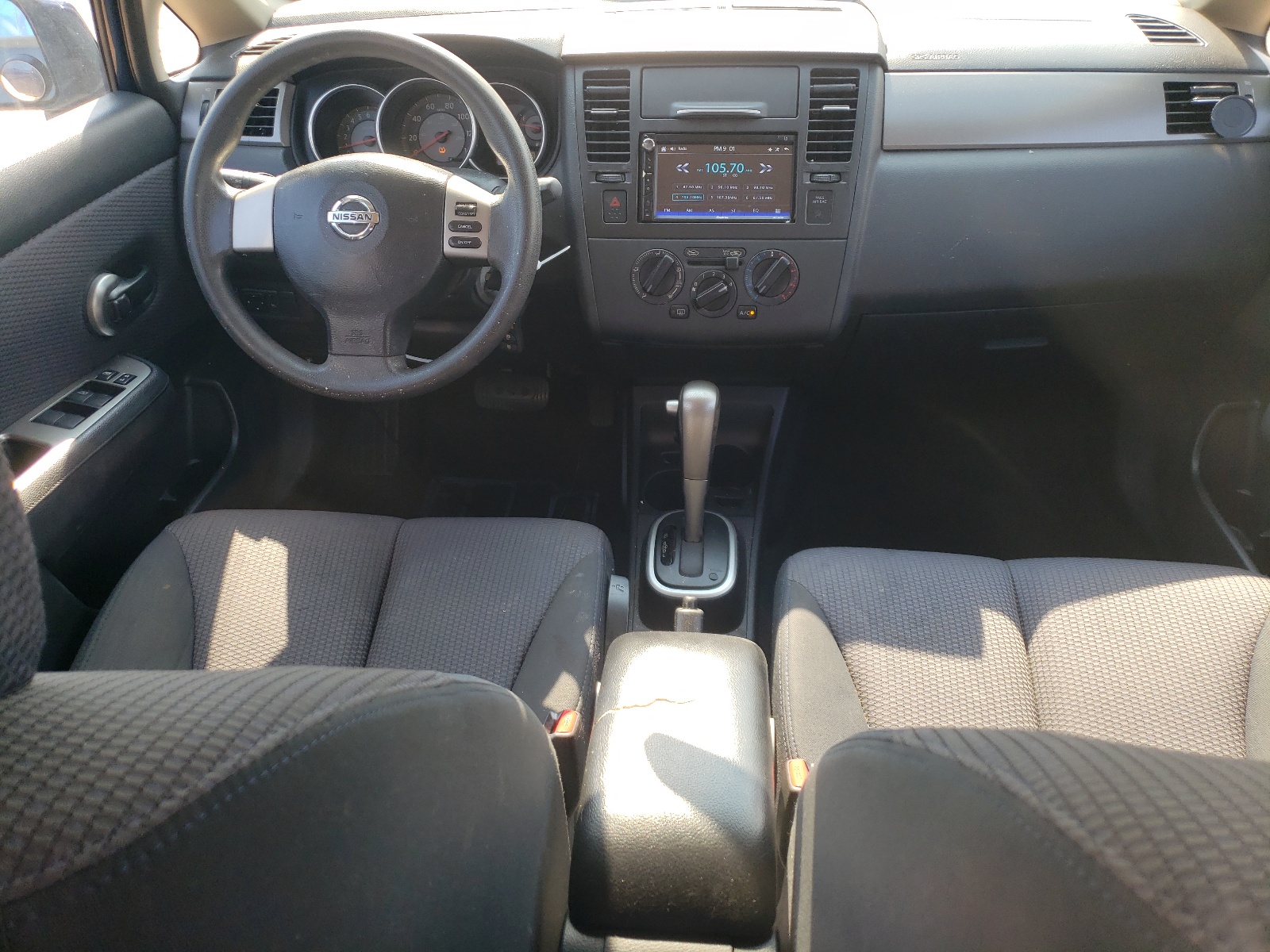 3N1BC13E87L386700 2007 Nissan Versa S