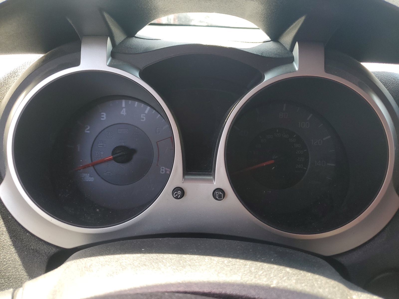 2014 Nissan Juke S vin: JN8AF5MR2ET359210