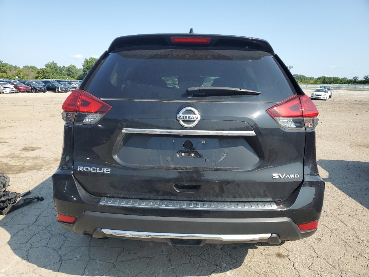 2017 Nissan Rogue S VIN: JN8AT2MV9HW024033 Lot: 64602104