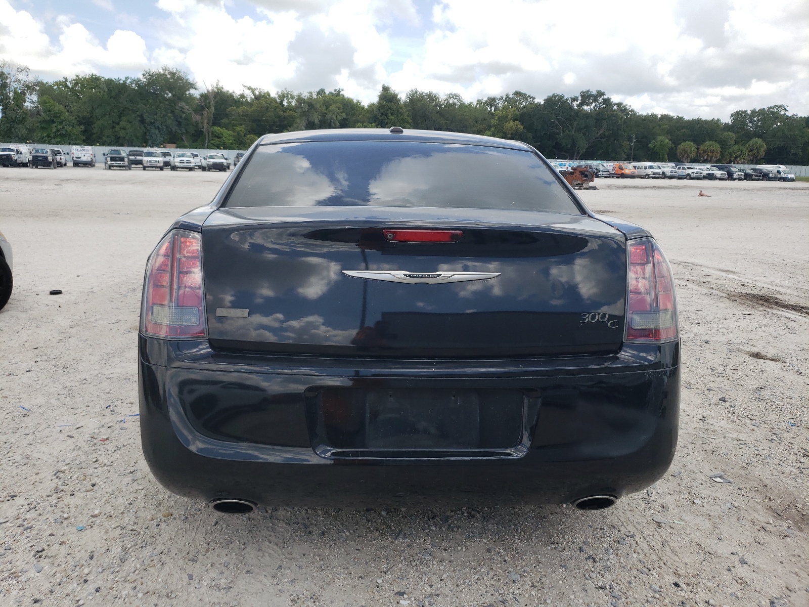 2C3CCADT6DH741449 2013 Chrysler 300C Varvatos