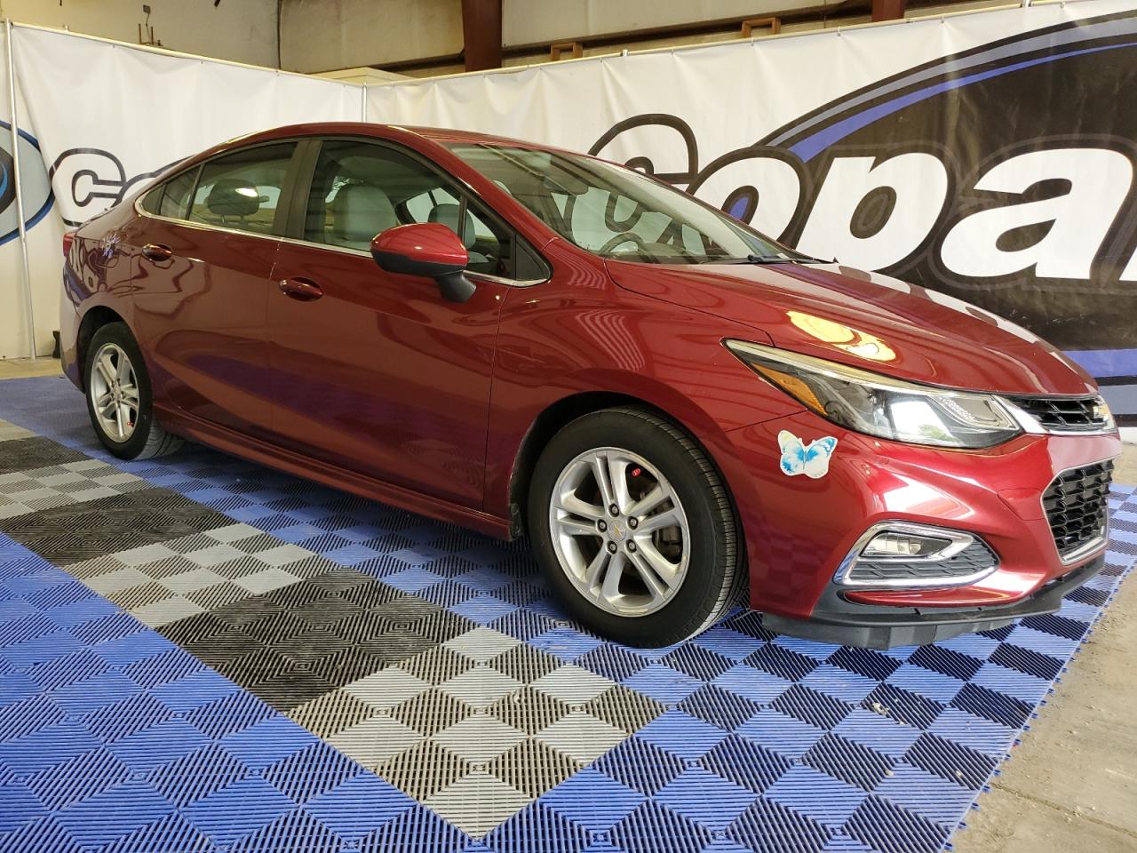 2018 Chevrolet Cruze - Image 4