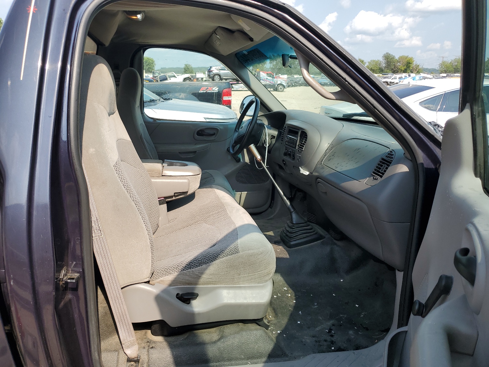 1FTZF1720XNB82797 1999 Ford F150