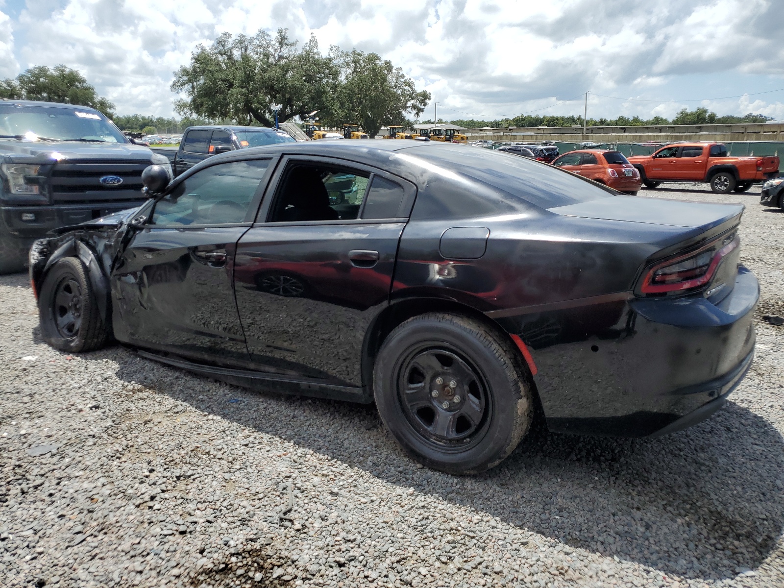 2019 Dodge Charger Police vin: 2C3CDXAT4KH703543