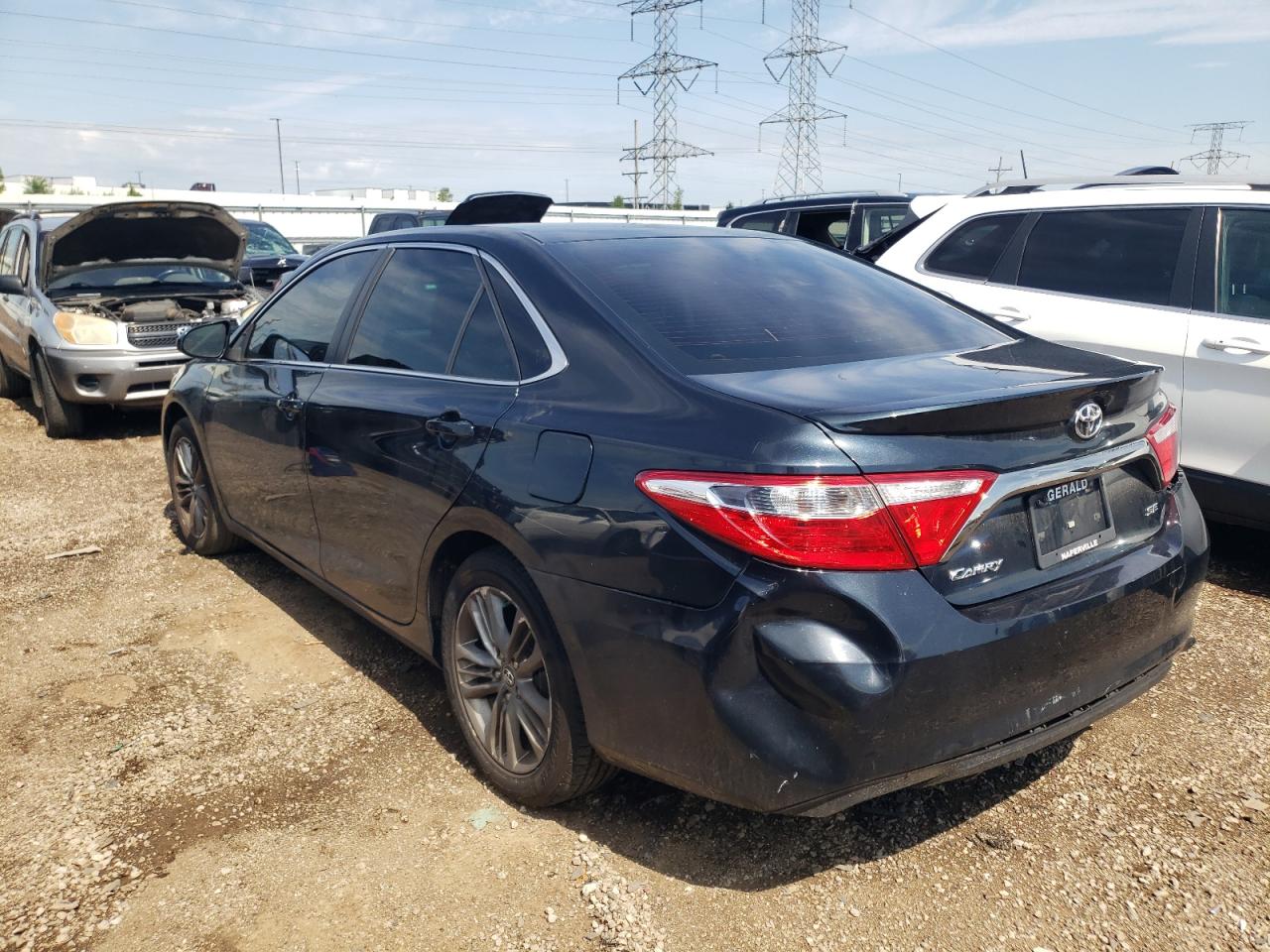 4T1BF1FK5GU191029 2016 TOYOTA CAMRY - Image 2