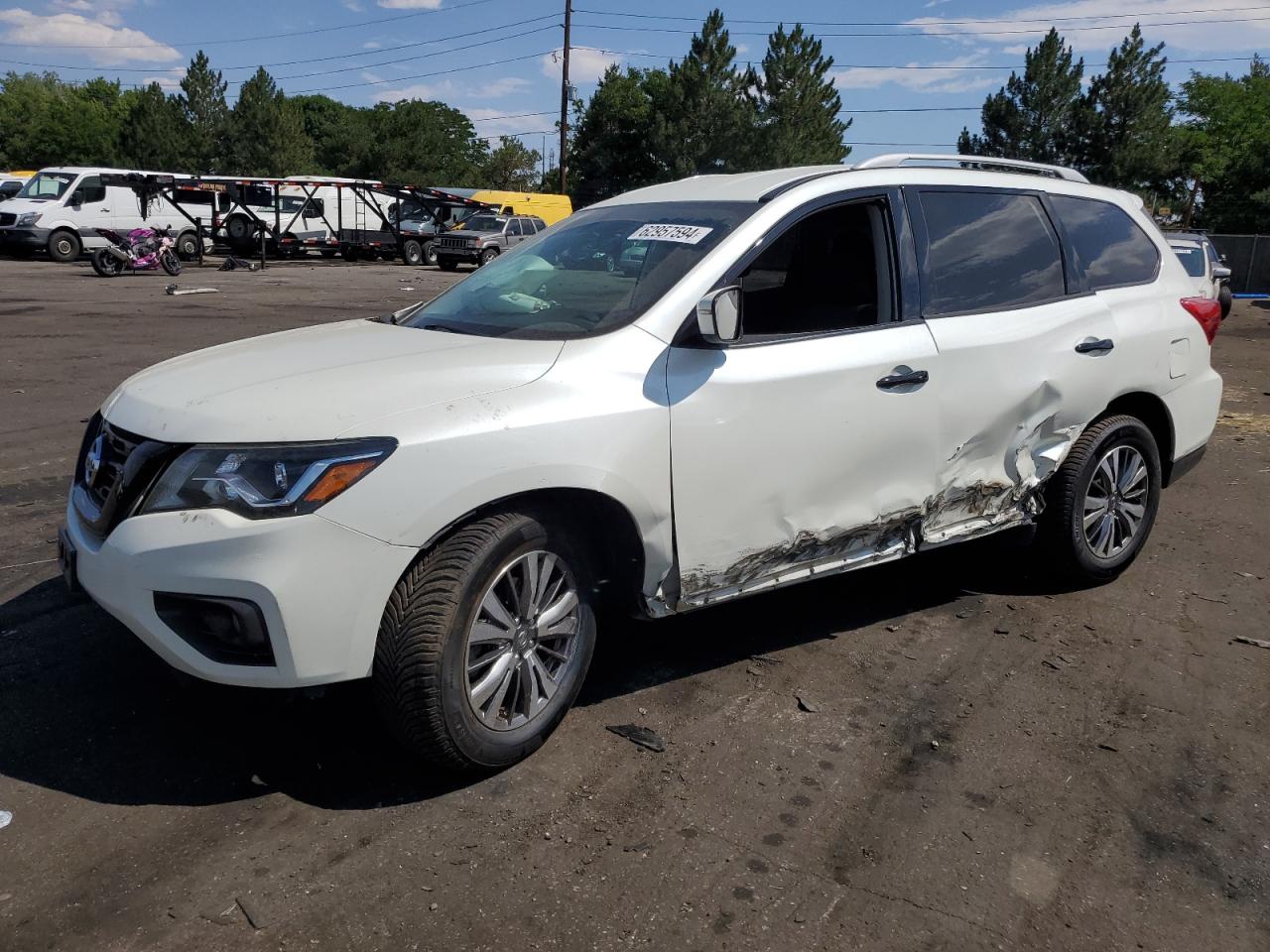 2018 Nissan Pathfinder S VIN: 5N1DR2MN6JC635647 Lot: 62957594