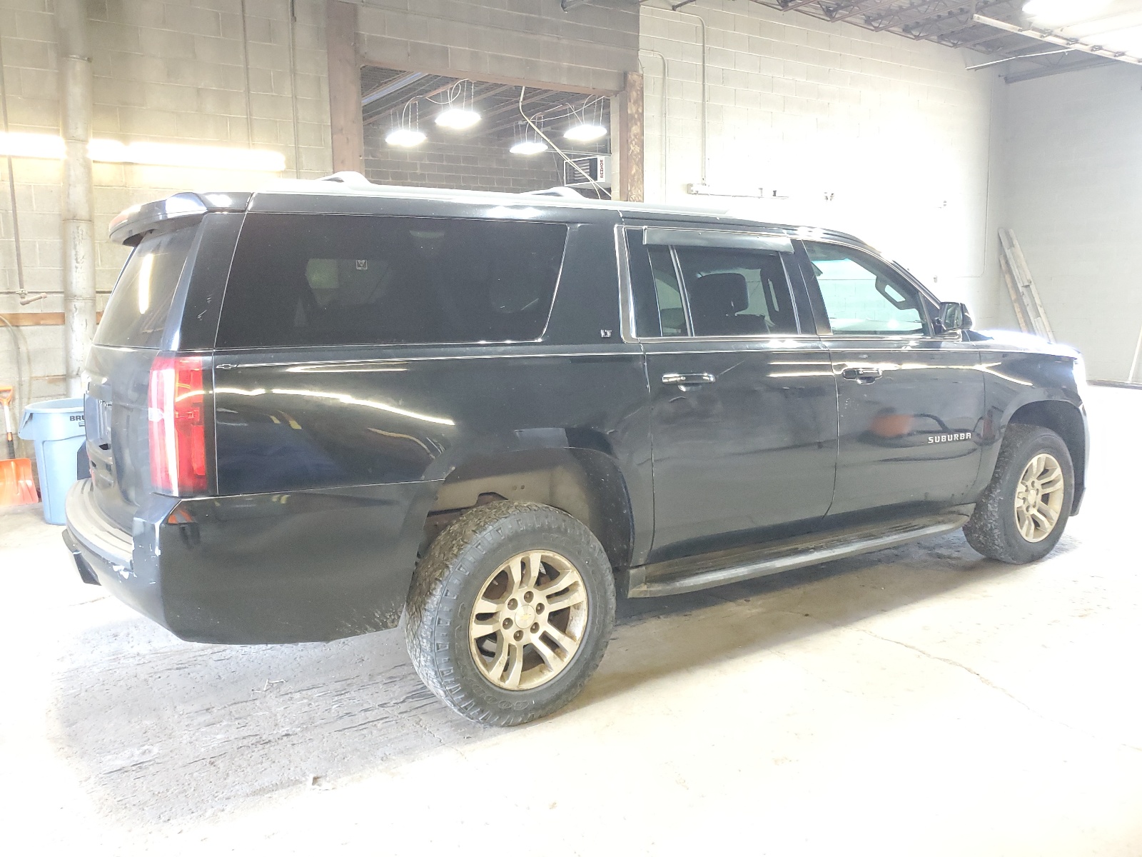 2015 Chevrolet Suburban K1500 Lt vin: 1GNSKJKC2FR142491