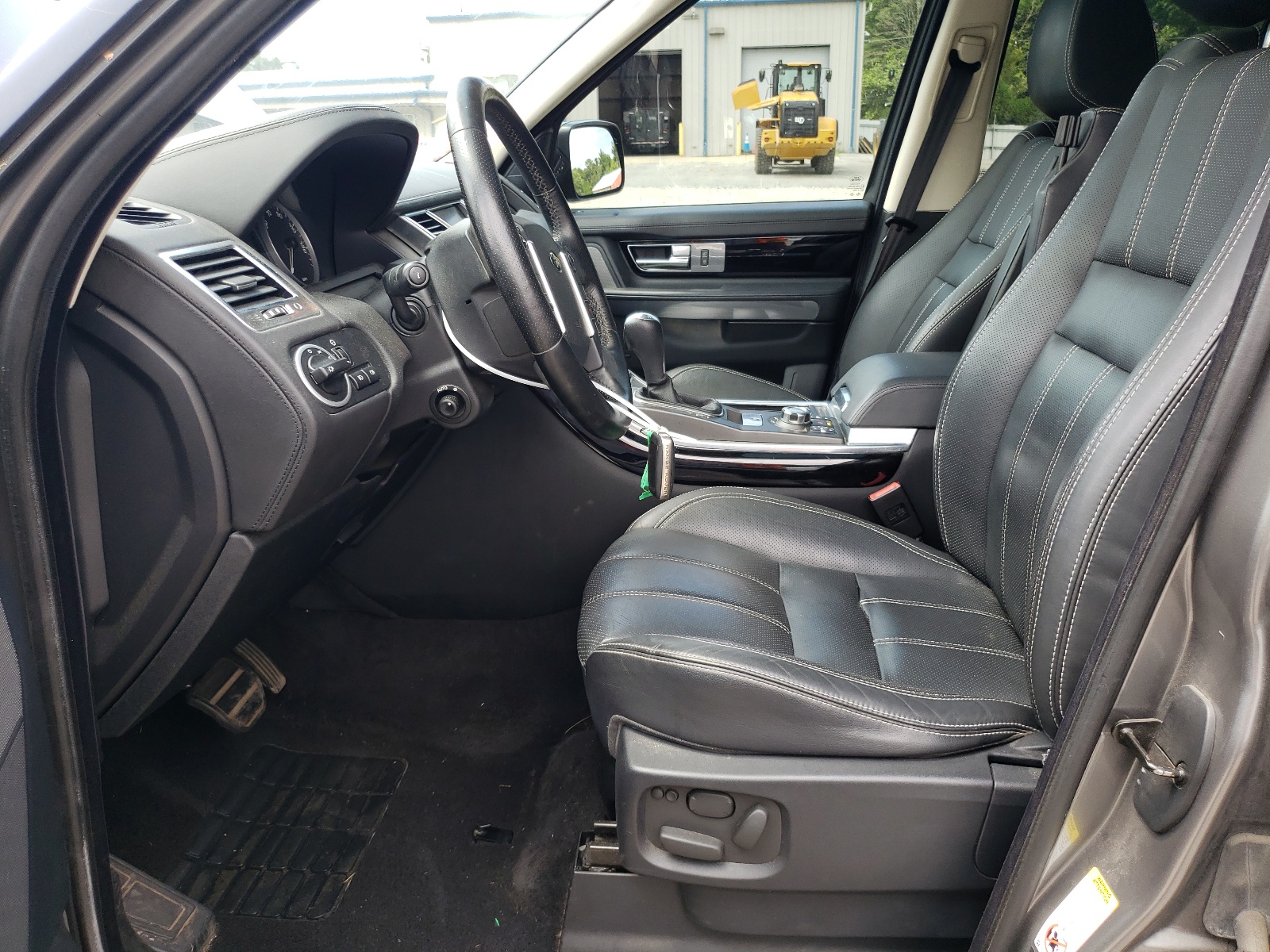 SALSK2D46BA266415 2011 Land Rover Range Rover Sport Lux