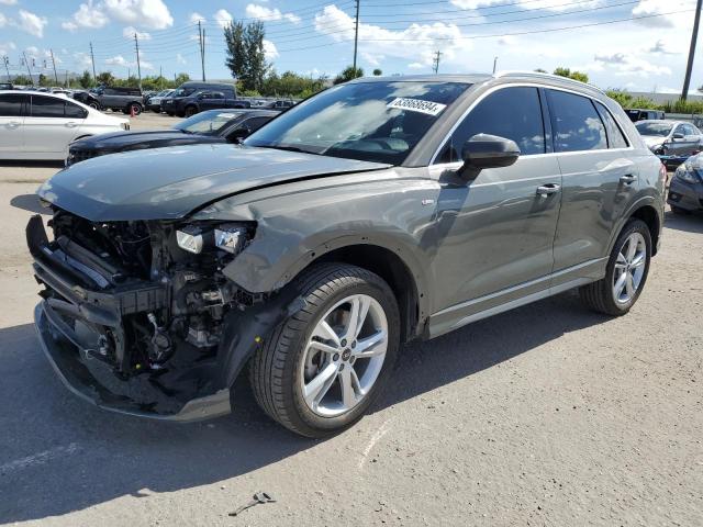  AUDI Q3 2021 Серый