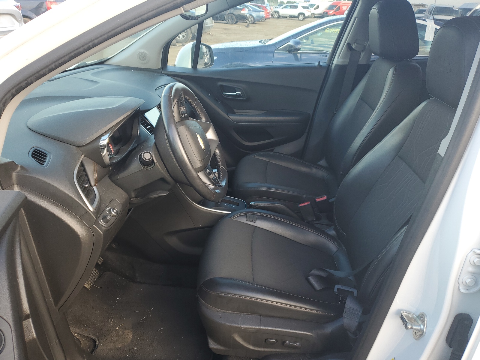 KL7CJLSB4KB859932 2019 Chevrolet Trax 1Lt