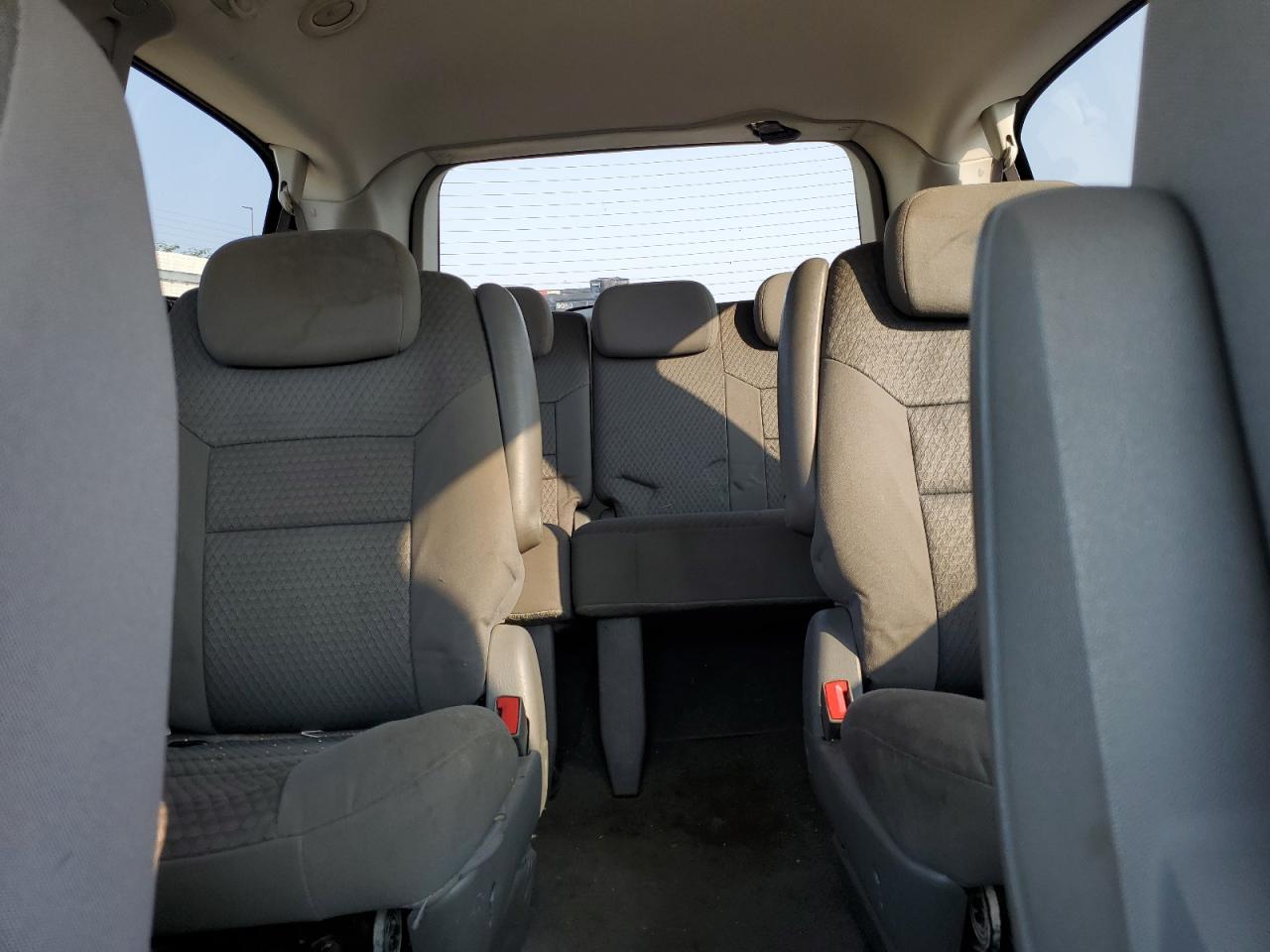 2009 Chrysler Town & Country Lx VIN: 2A8HR44E89R571950 Lot: 61736184