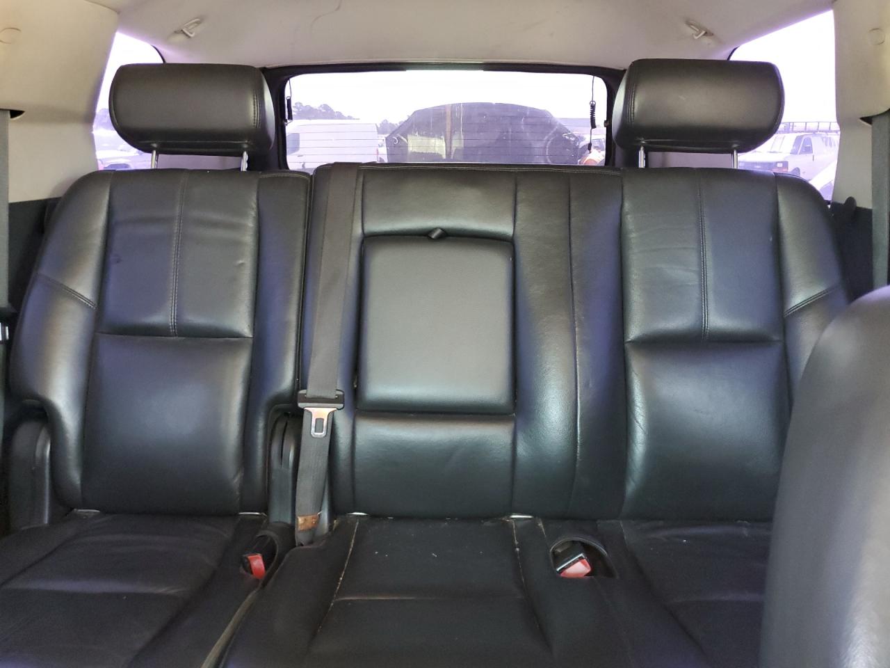 2008 Chevrolet Tahoe C1500 VIN: 1GNFC13028R152637 Lot: 61209744