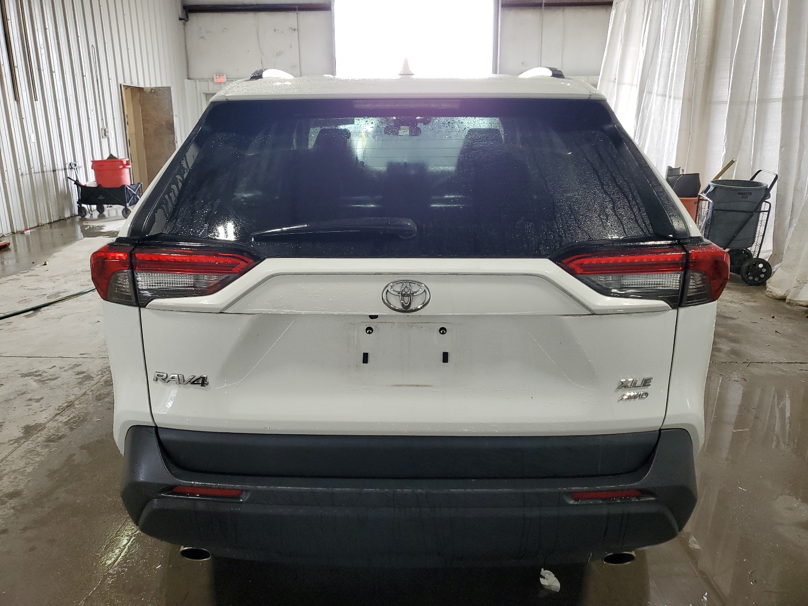 2T3P1RFV5NW263011 2022 Toyota Rav4 Xle