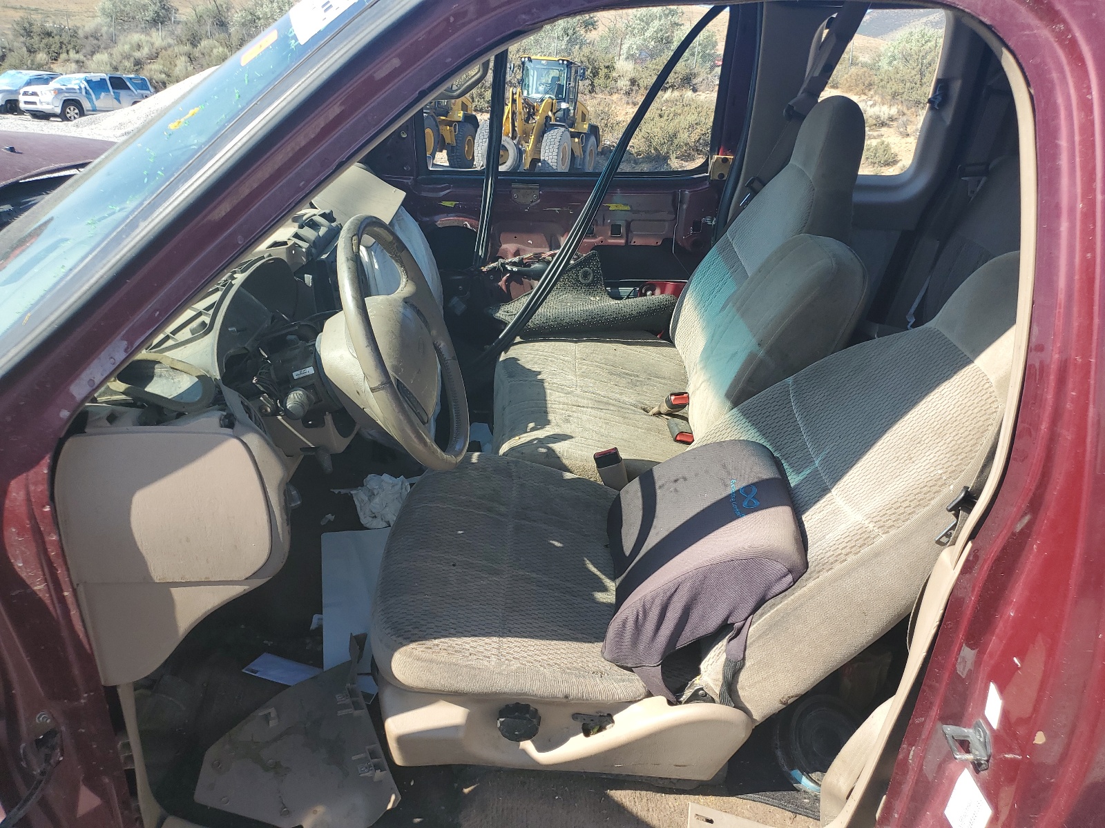 1FTZX1768WNC26043 1998 Ford F150