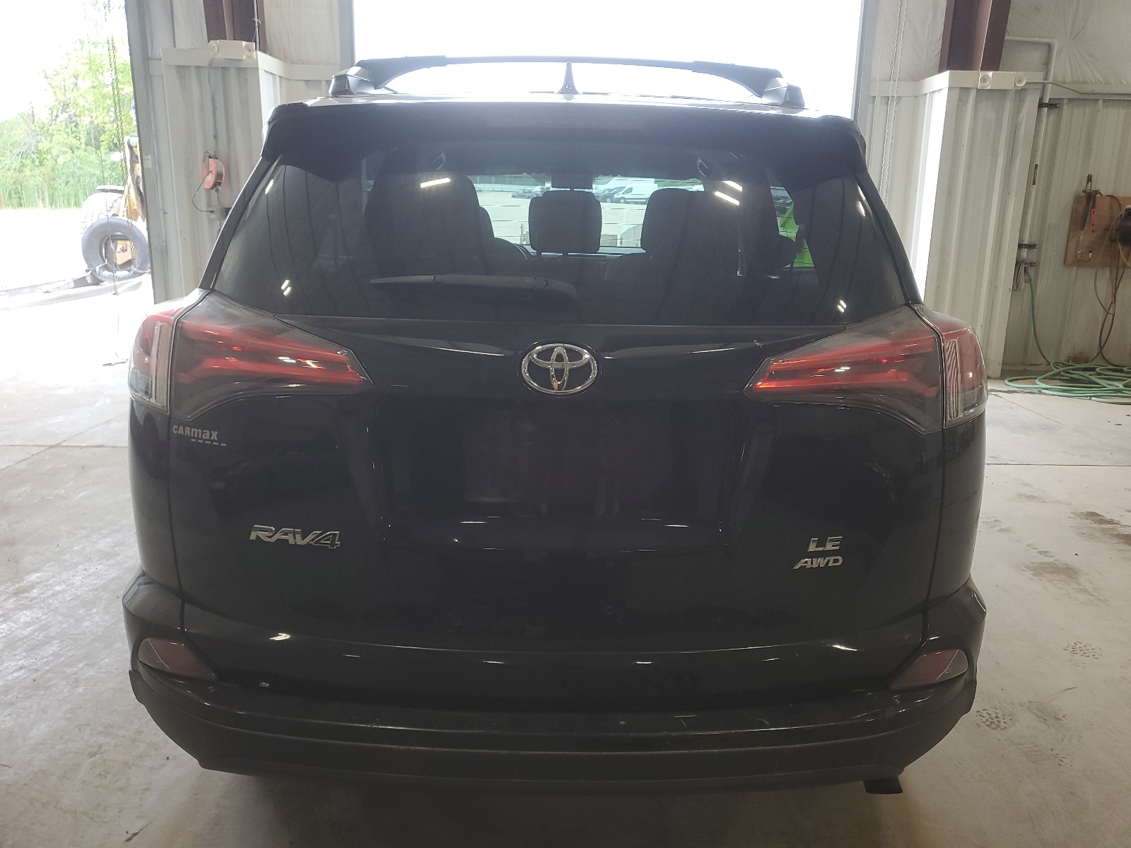 2T3BFREV5GW495379 2016 Toyota Rav4 Le