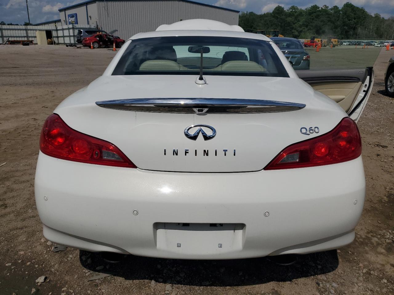 2014 Infiniti Q60 Base VIN: JN1CV6FEXEM901724 Lot: 63282104