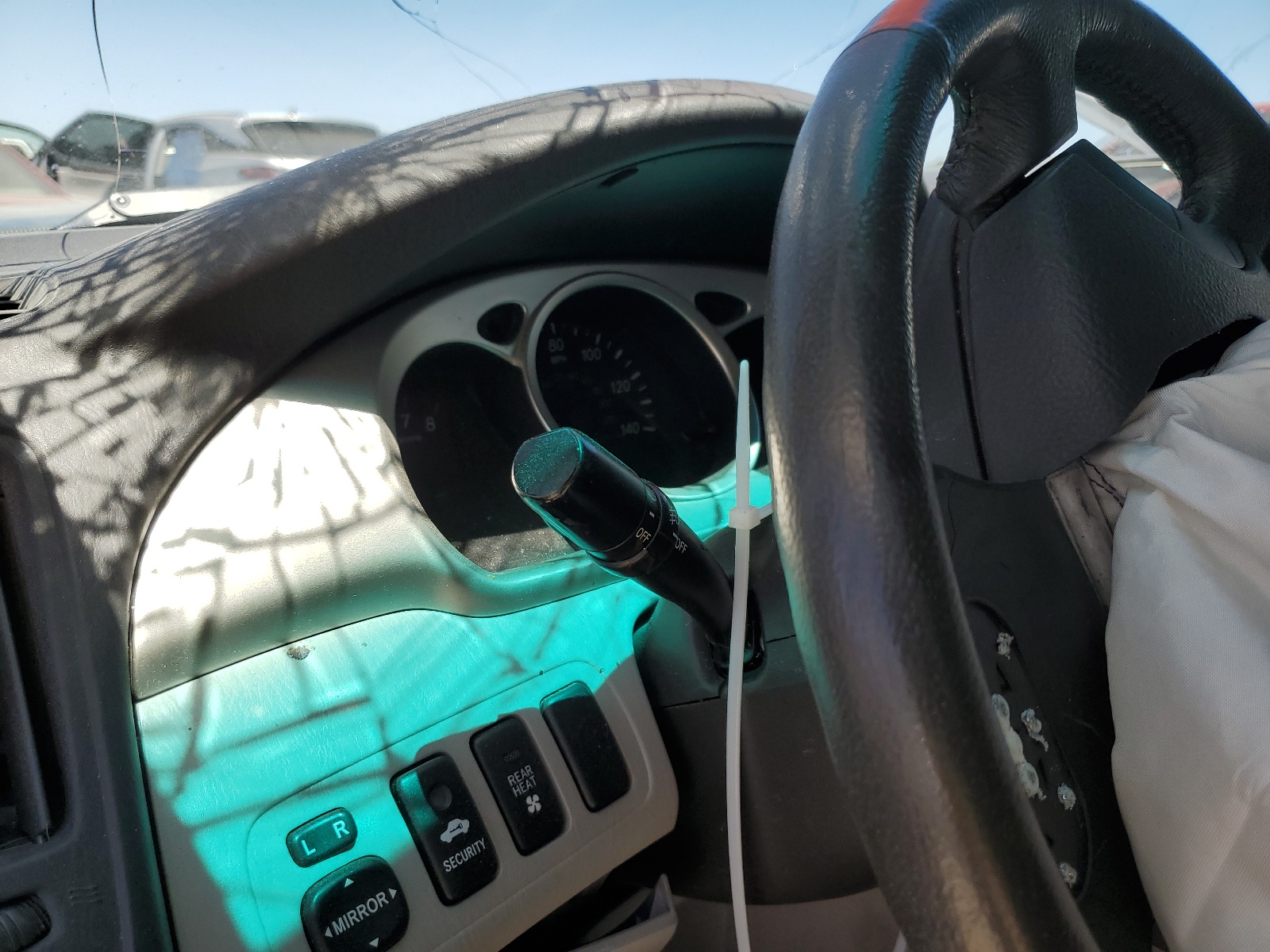 JTEDP21A650074817 2005 Toyota Highlander Limited