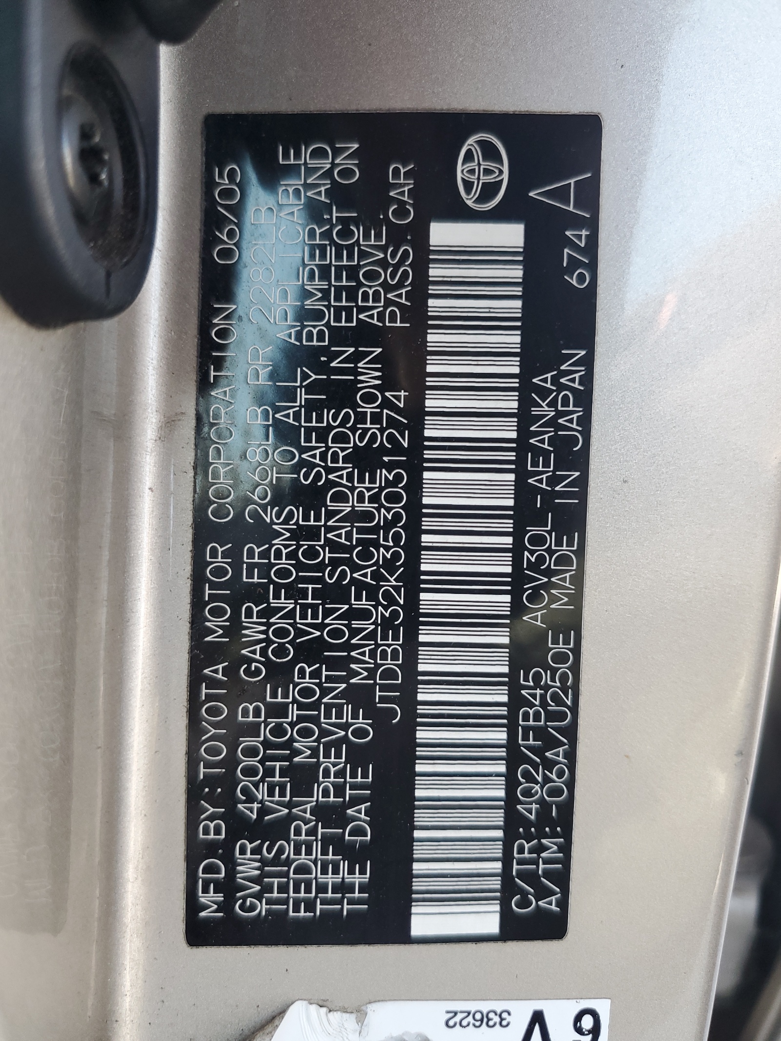 JTDBE32K353031274 2005 Toyota Camry Le