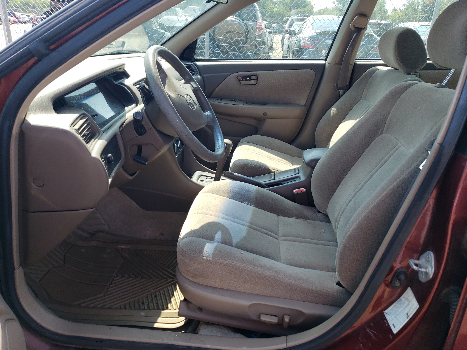 4T1BG22K8YU998493 2000 Toyota Camry Ce