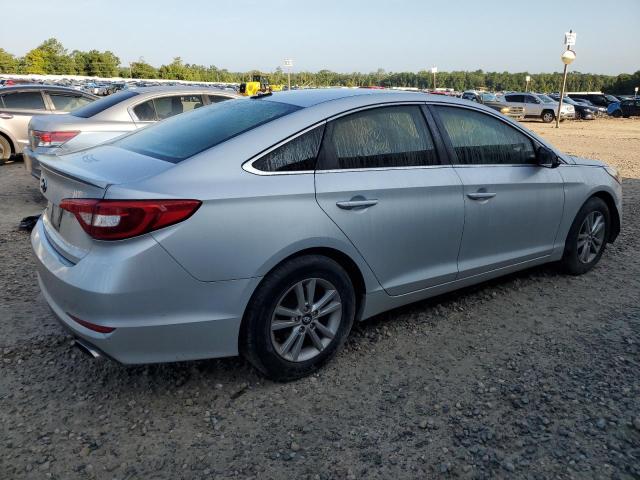  HYUNDAI SONATA 2017 Srebrny