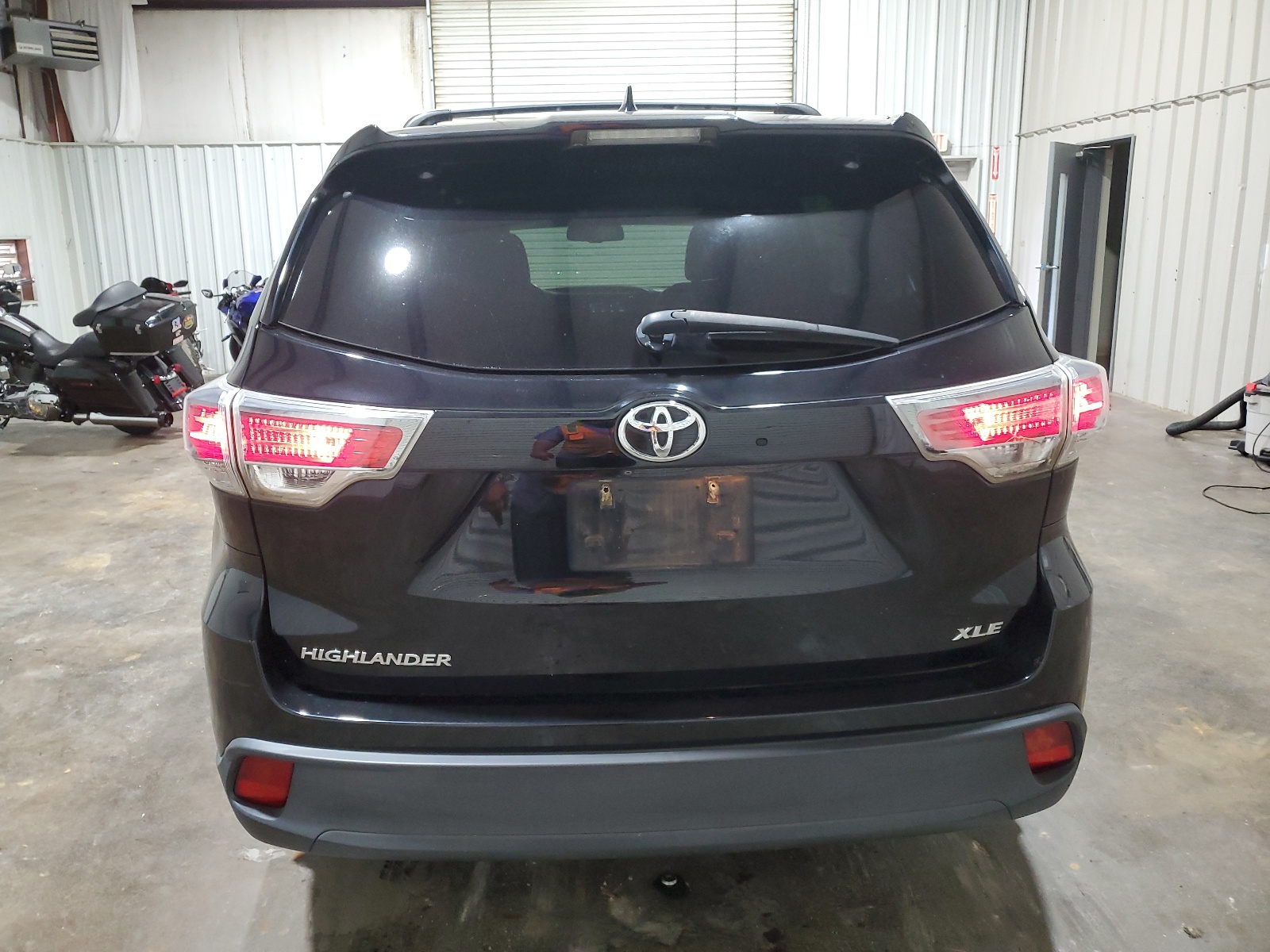 5TDKKRFH1GS506416 2016 Toyota Highlander Xle