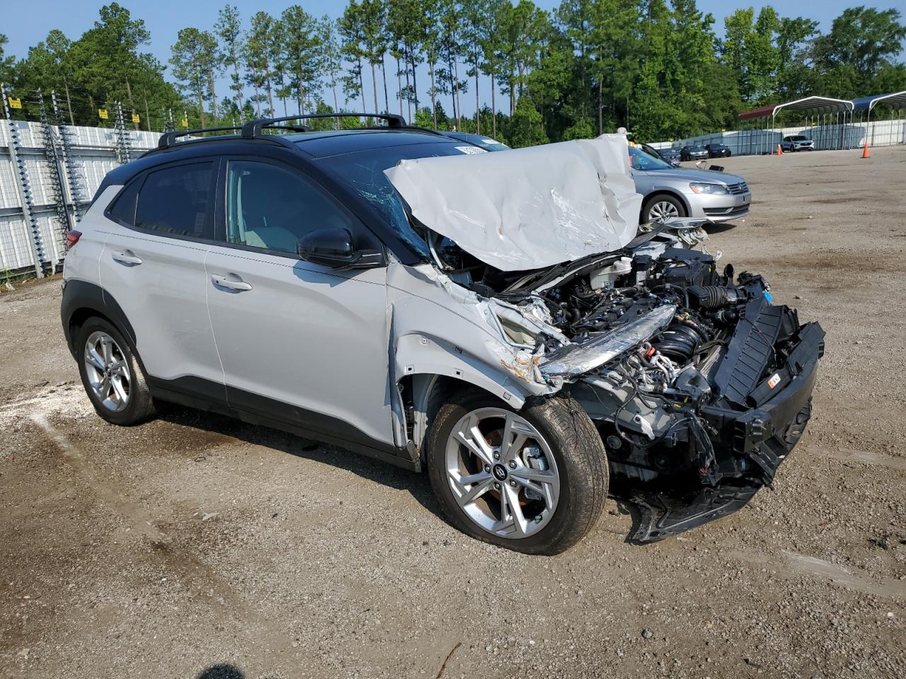 KM8K62AB6PU997846 Hyundai Kona SEL 4