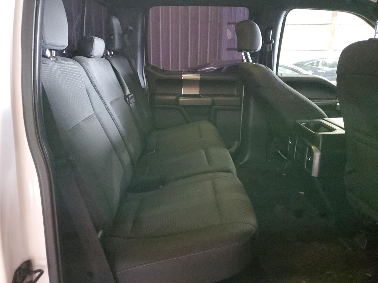 2016 Ford F-150 - Image 10