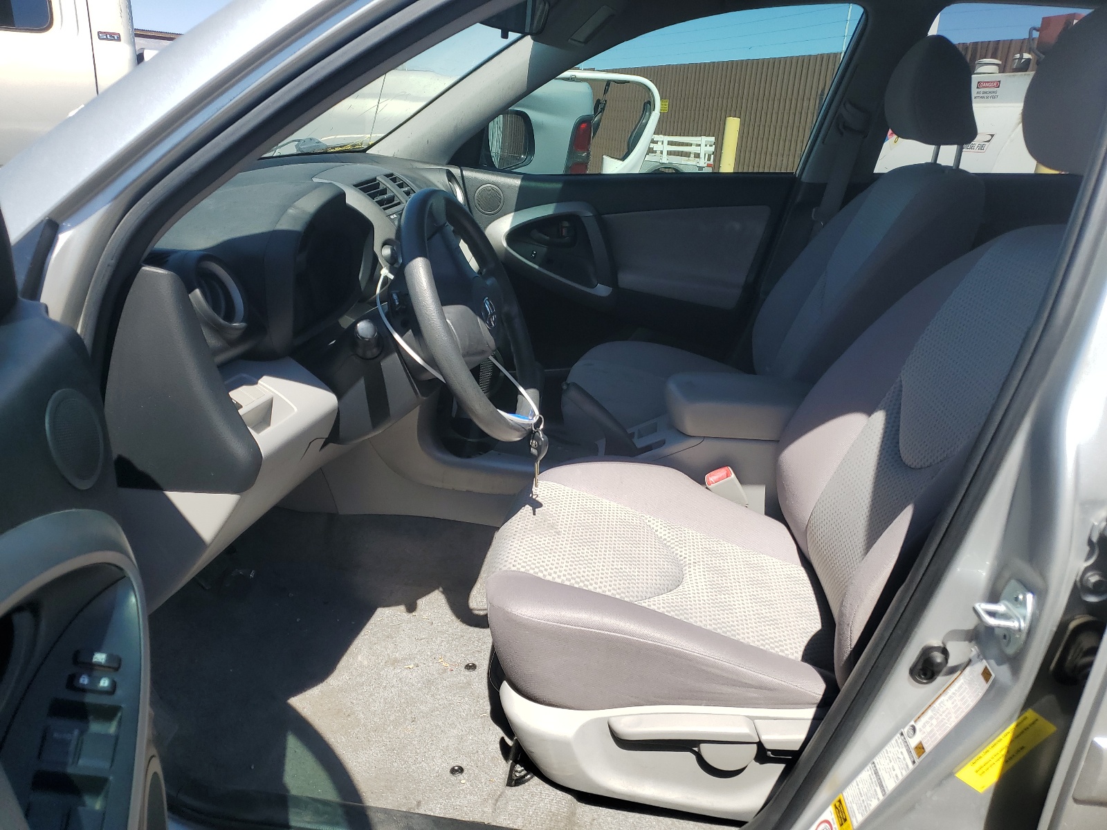 JTMBD35V585201703 2008 Toyota Rav4