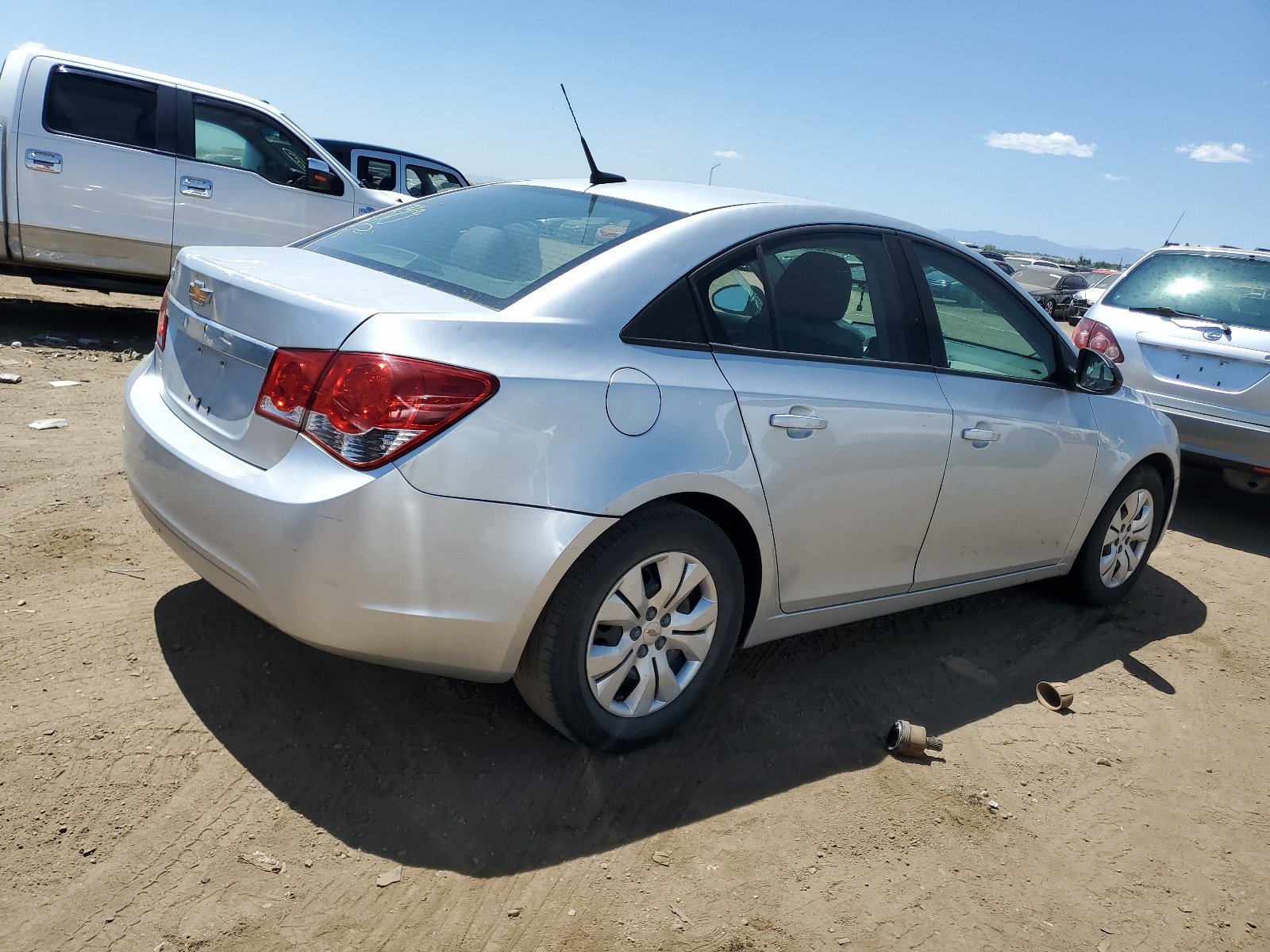 2014 Chevrolet Cruze Ls vin: 1G1PA5SH1E7237048