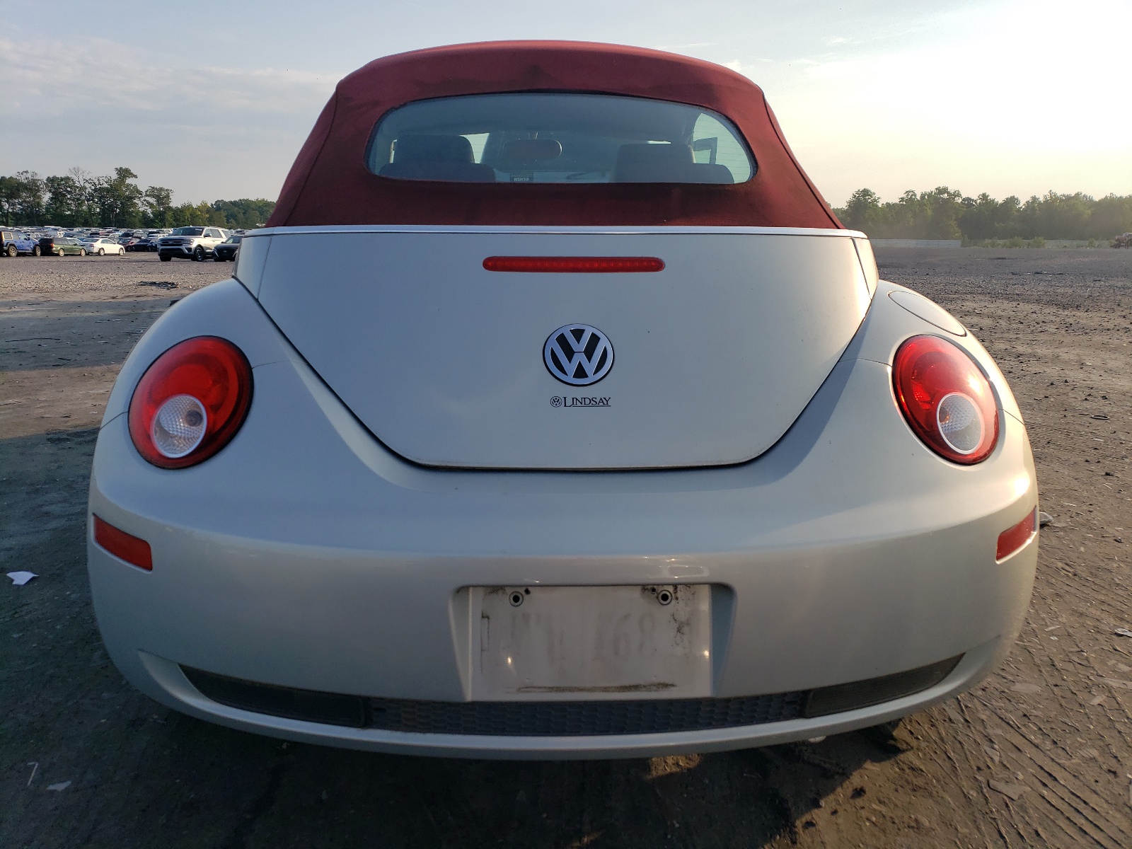 3VWSF31Y49M409574 2009 Volkswagen New Beetle Blush Edition