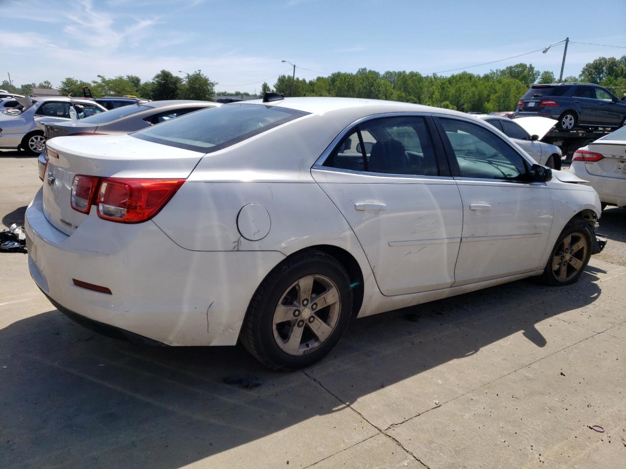 2014 Chevrolet Malibu - Image 3