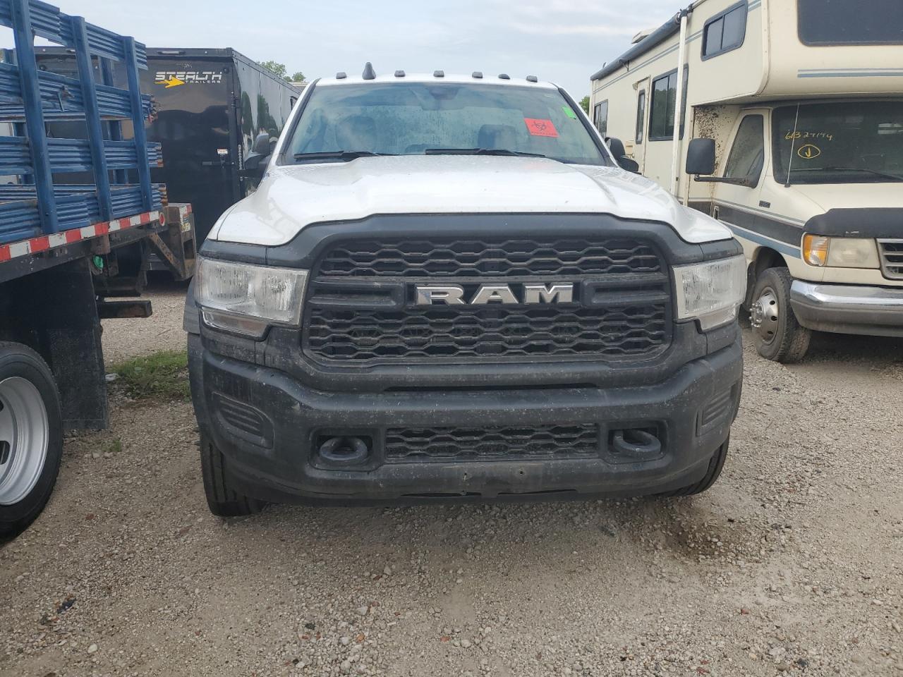 VIN 3C7WRKAJ2KG703779 2019 RAM All Models no.5